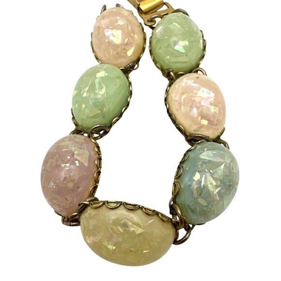 Vintage 50s CORO Pegasus Confetti Bracelet Cabochon Pastels Lucite Grannycore - Picture 2 of 12